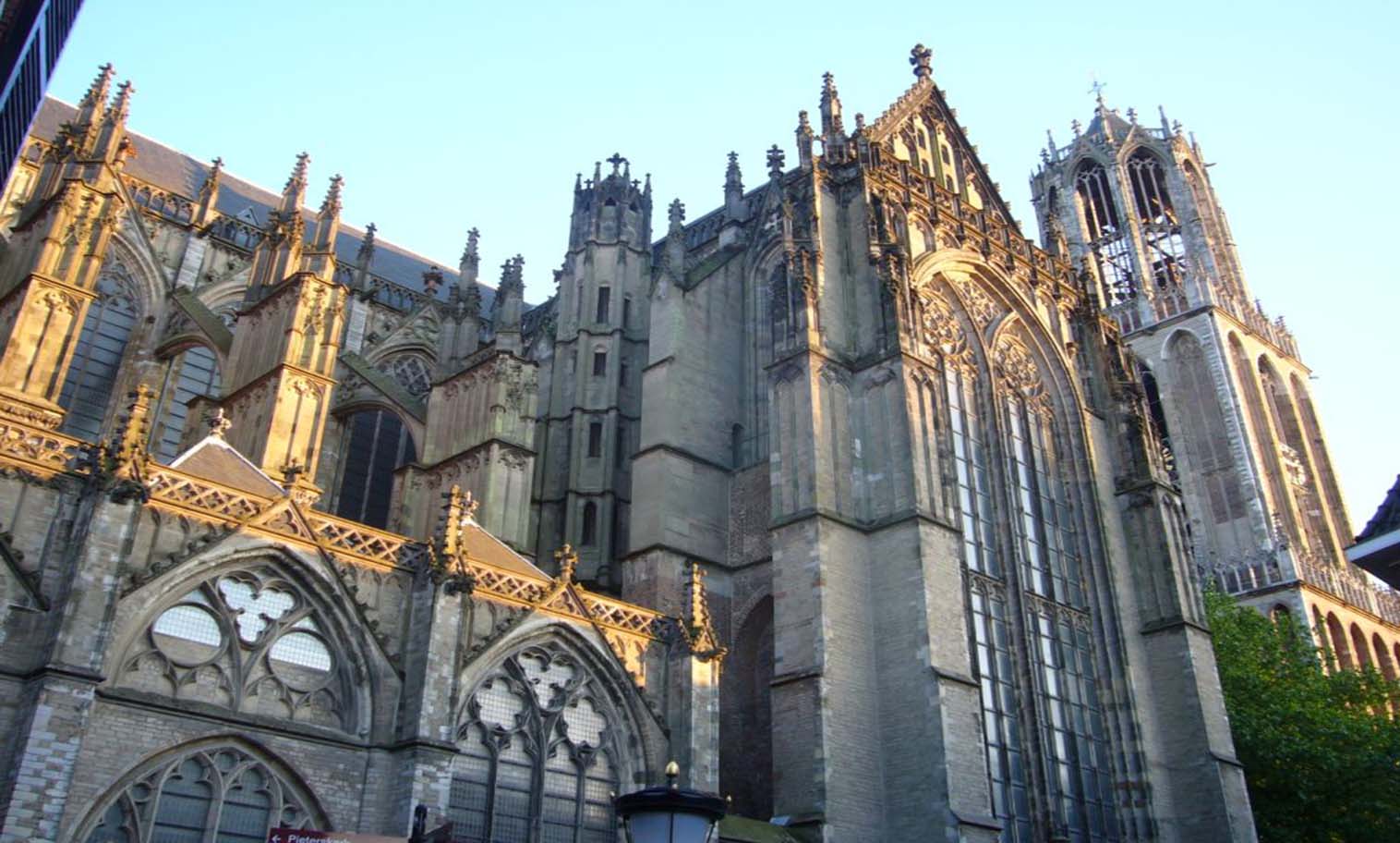 Domkerk Utrecht: Een Must-Visit Historisch Monument