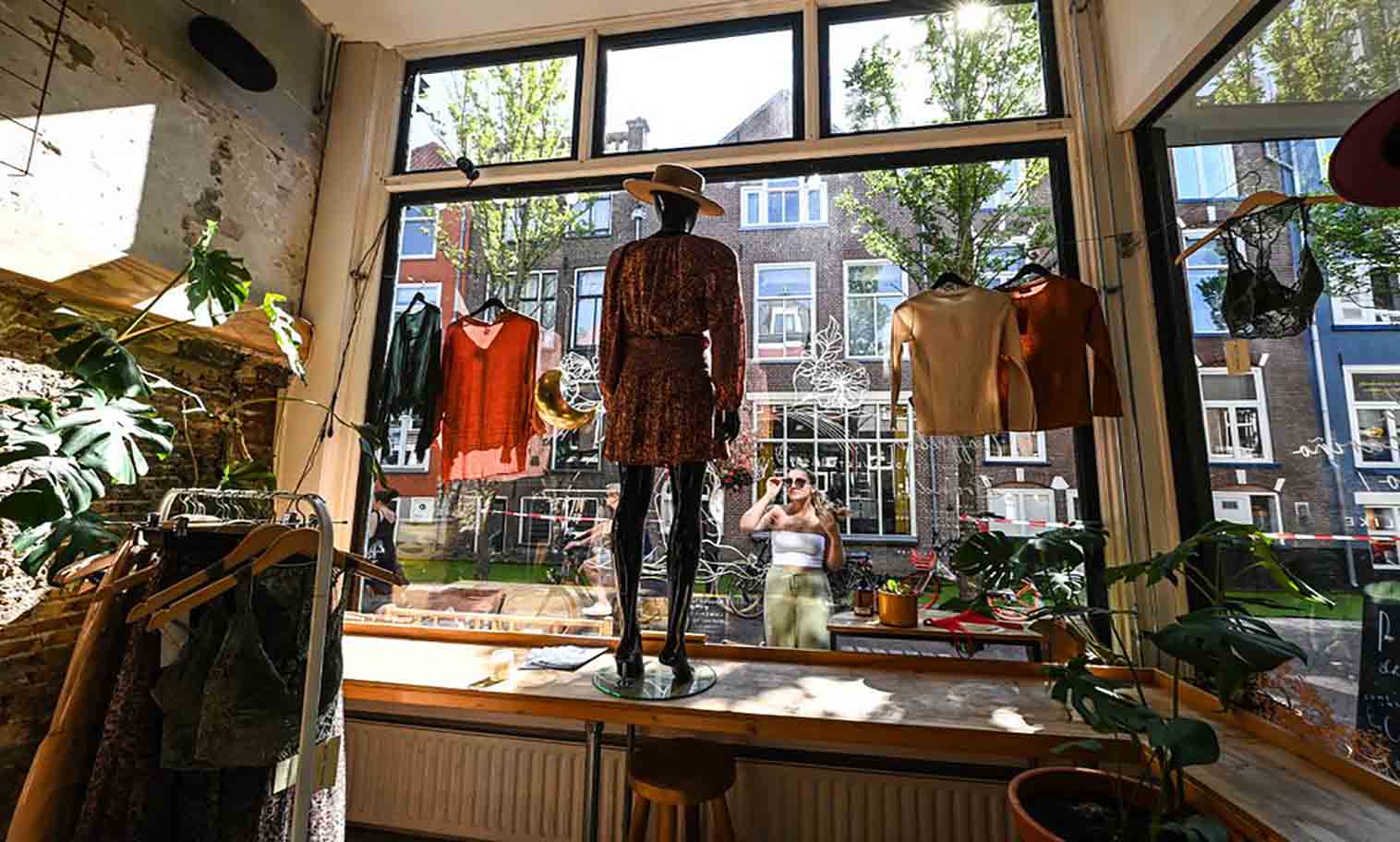 Delft Shopping Gids: De Meest Kenmerkende Souvenirs van Nederland om mee naar huis te nemen Delft Shopping Gids: De Meest Kenmerkende Souvenirs van Nederland om mee naar huis te nemen